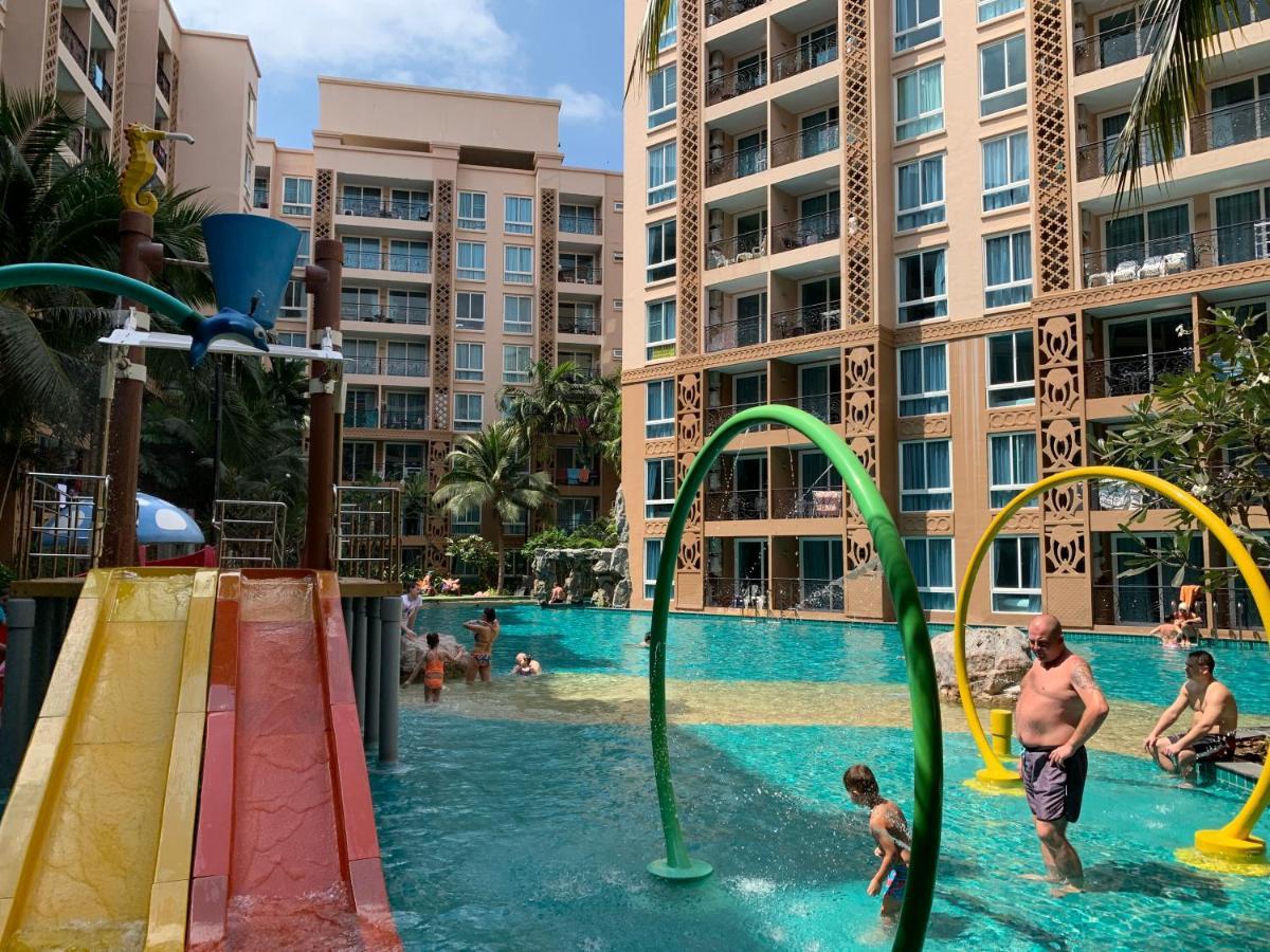 Atlantis Condo Resort Джомтьєн-Біч Екстер'єр фото