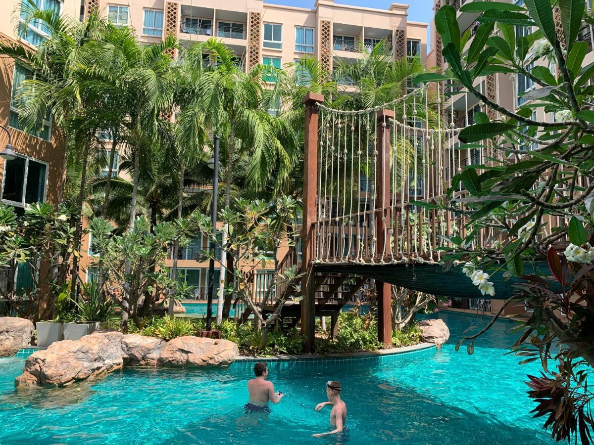 Atlantis Condo Resort Джомтьєн-Біч Екстер'єр фото